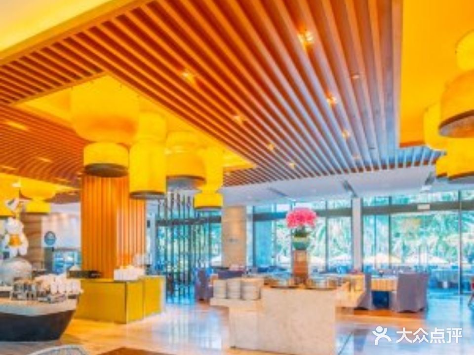 乌兰度假酒店缤纷餐厅