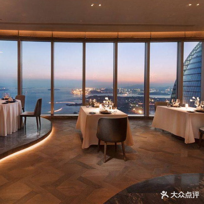 海岸·高空海景餐厅(厦门康莱德酒店)