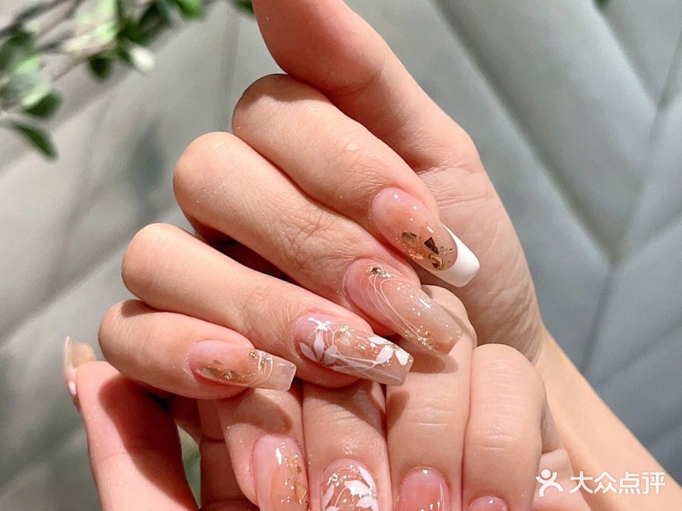 牵手自助美甲