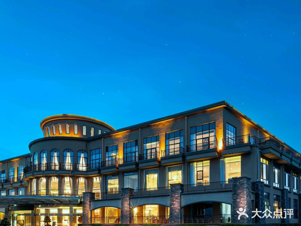 金麟湾温泉度假酒店温泉浴场
