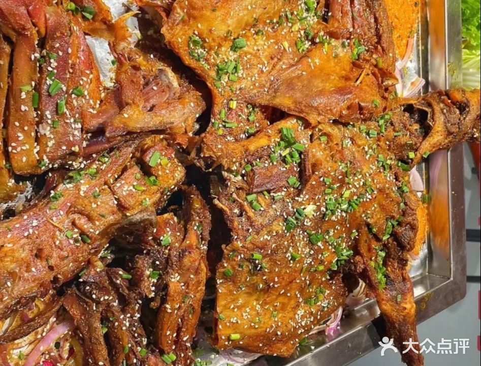 桃源山庄摘葡萄·柴火鸡烧烤·团建