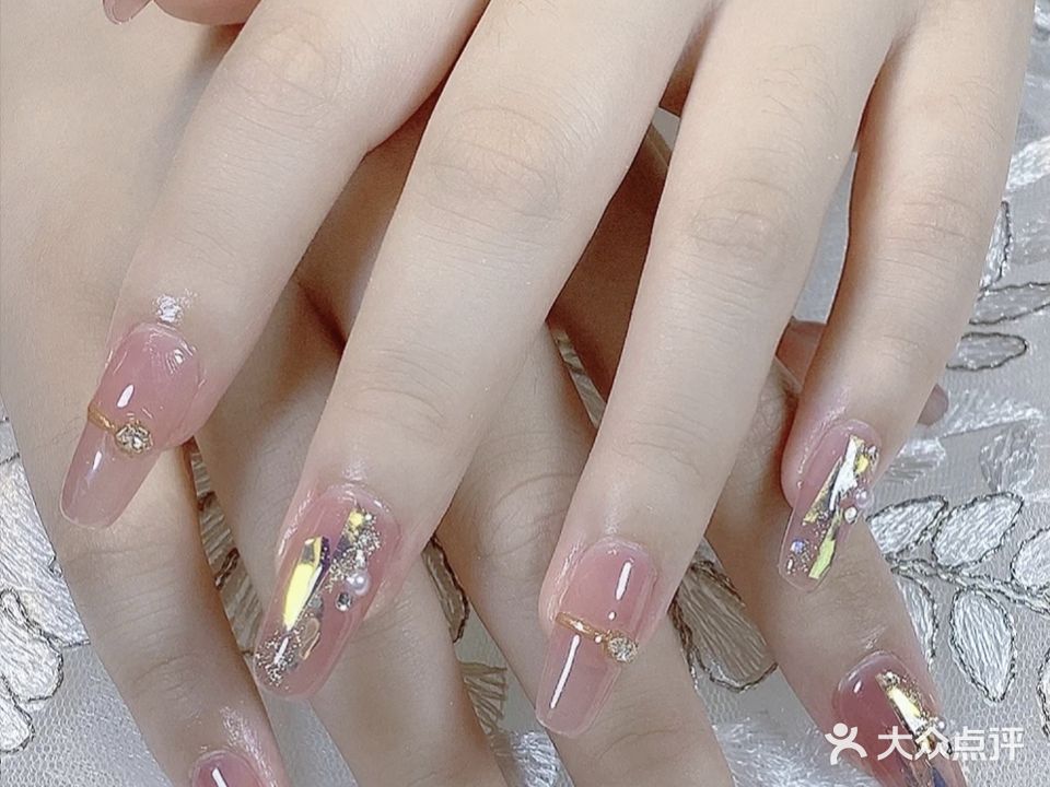 NA+娜家美容美甲店