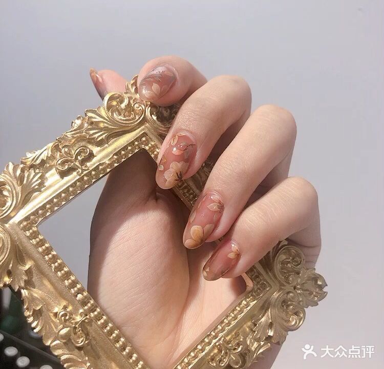 SHOW美甲美睫