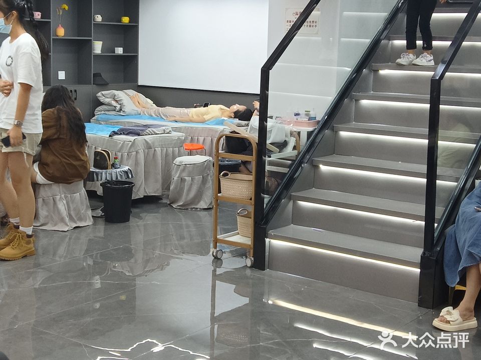 M美颜馆(宋官巷店)