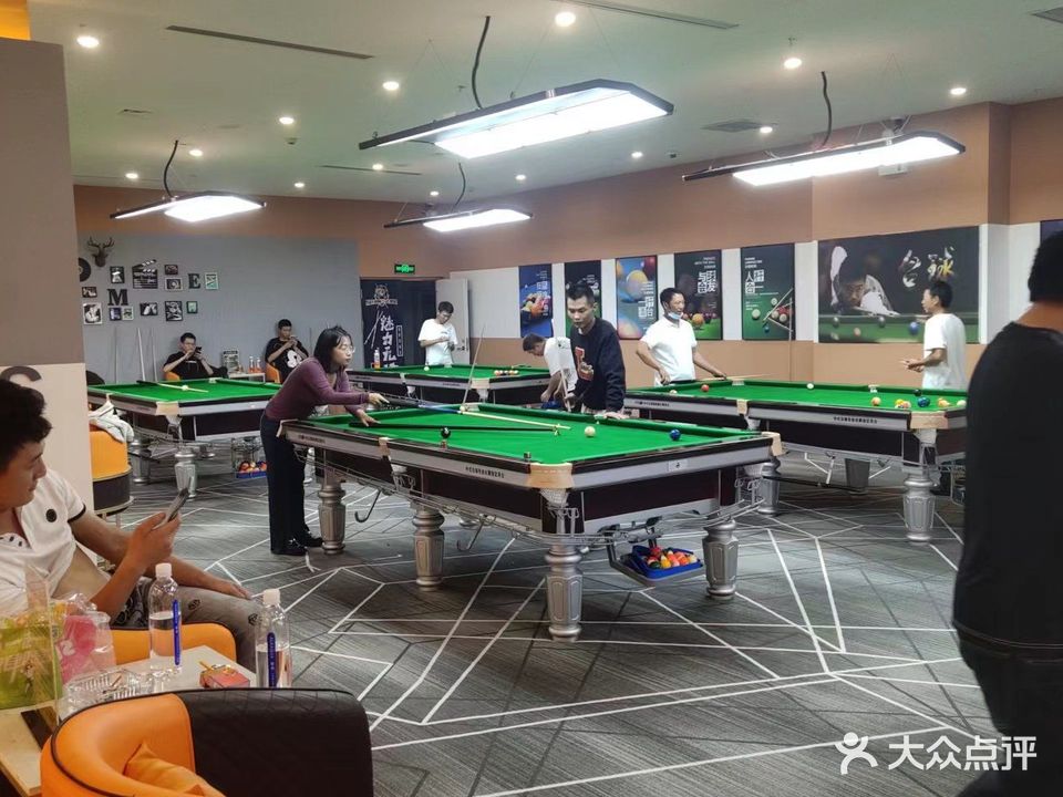 星咖久娱台球俱乐部(吾悦广场店)