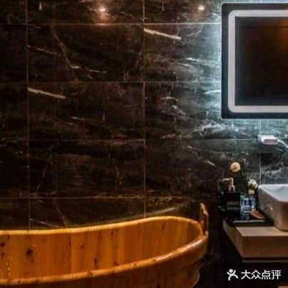 御泉湾瑶浴养生SPA(滨江大厦店)