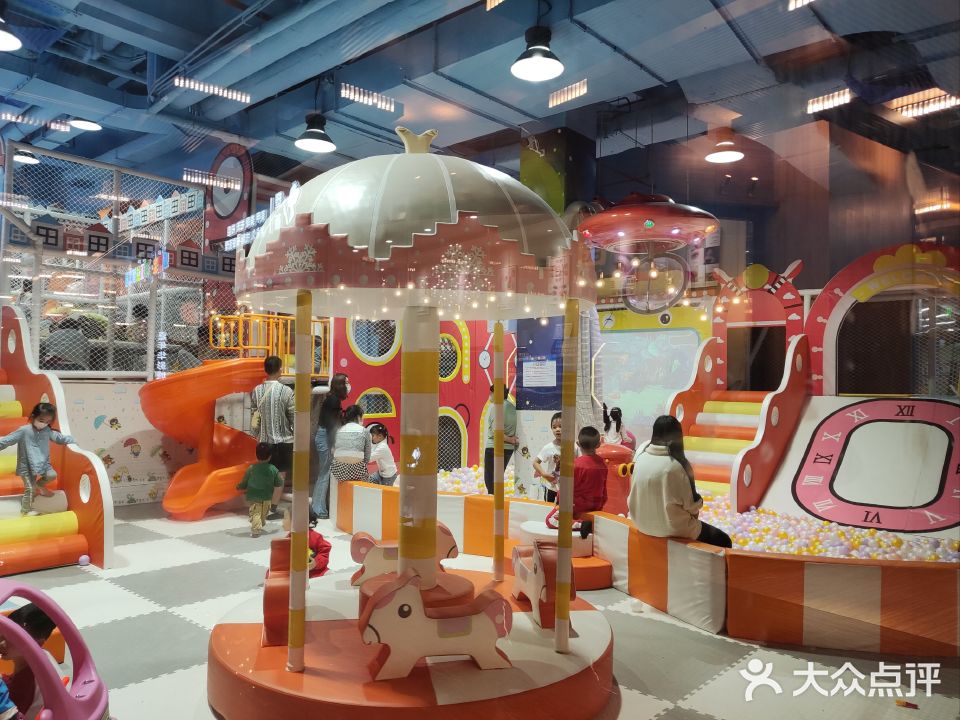萌堡乐园(健康花城店)