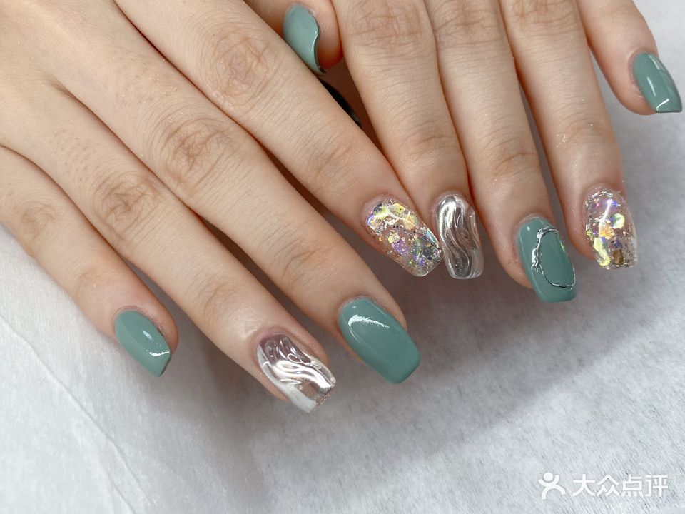美甲美睫
