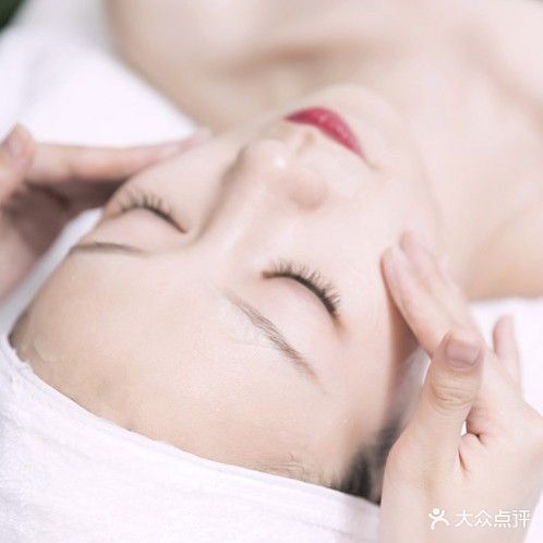艾美逆龄美容中心