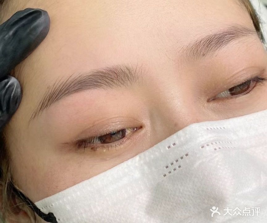 阿珍藝術(shù)紋繡生活美容會(huì )館(美顏工作室)