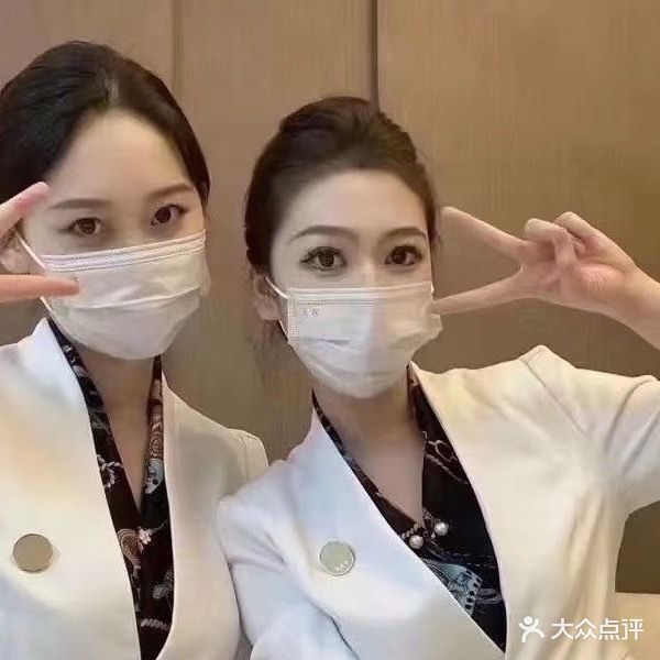 铭门金座