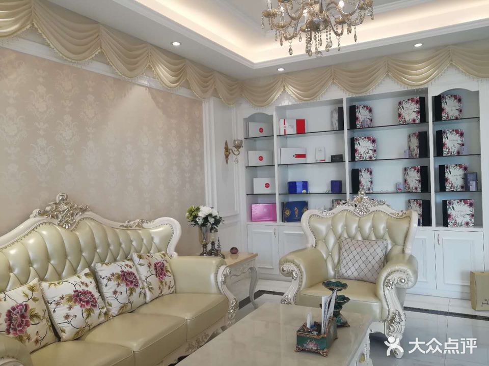 花容月貌美容养生会所(鹤山碧桂园店)