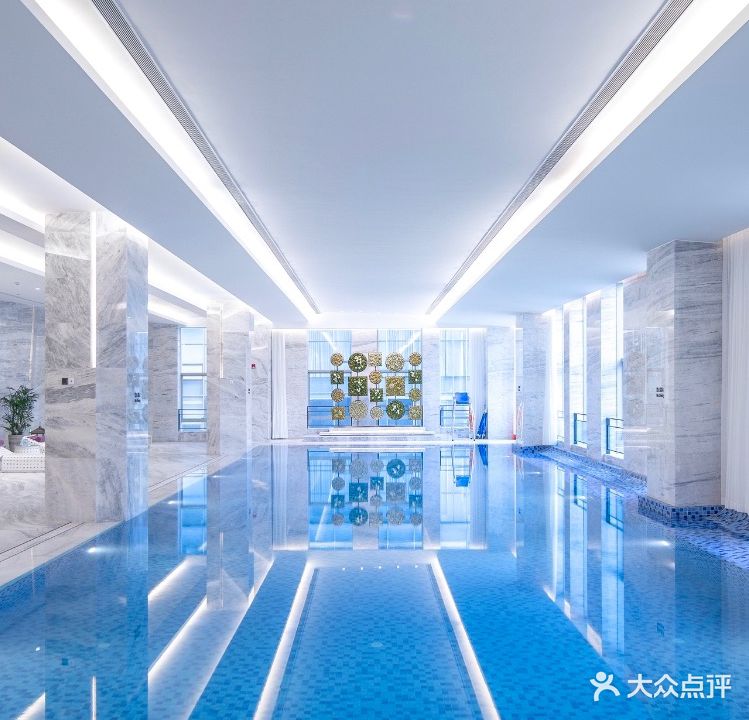 太原阳光国际酒店游泳健身中心