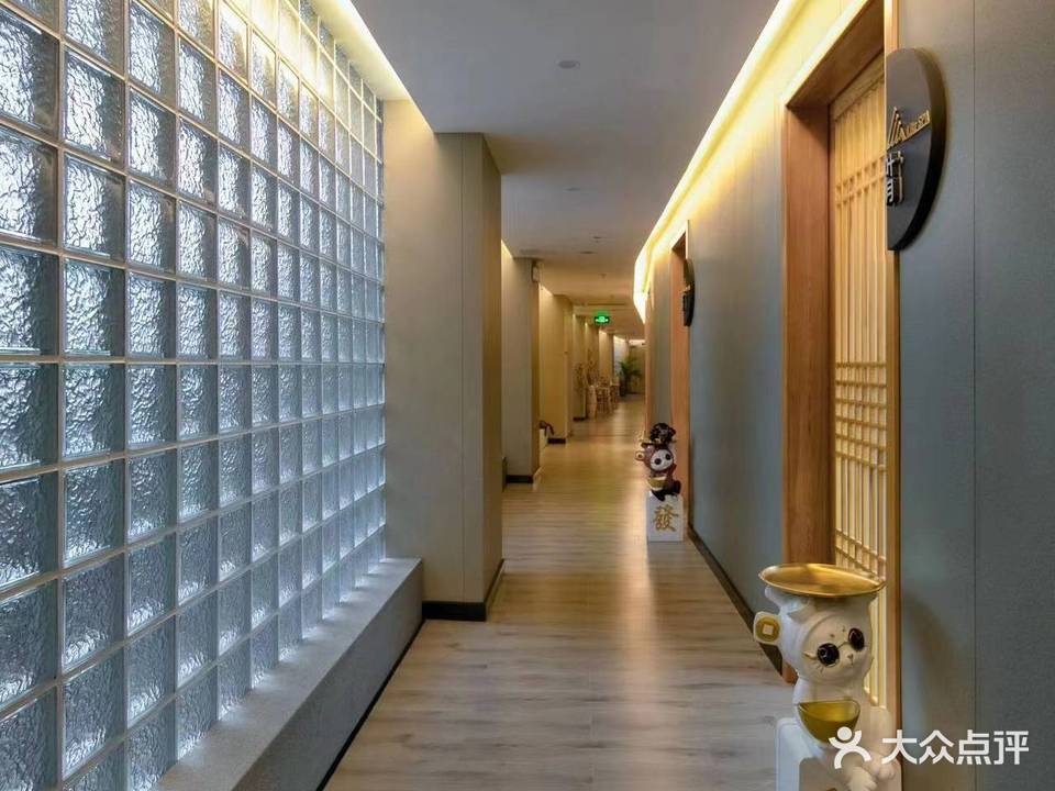 赚圈圈棋牌馆(西街店)