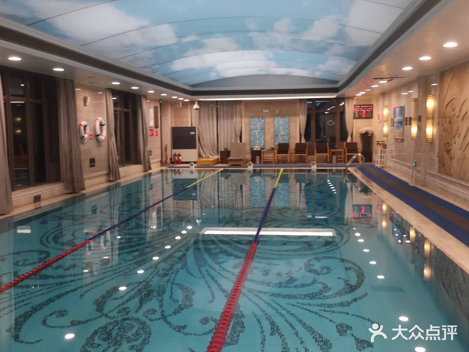 恒大城游泳健身会所