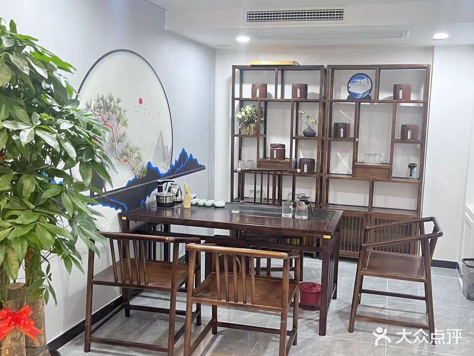 六六精棋牌茶楼