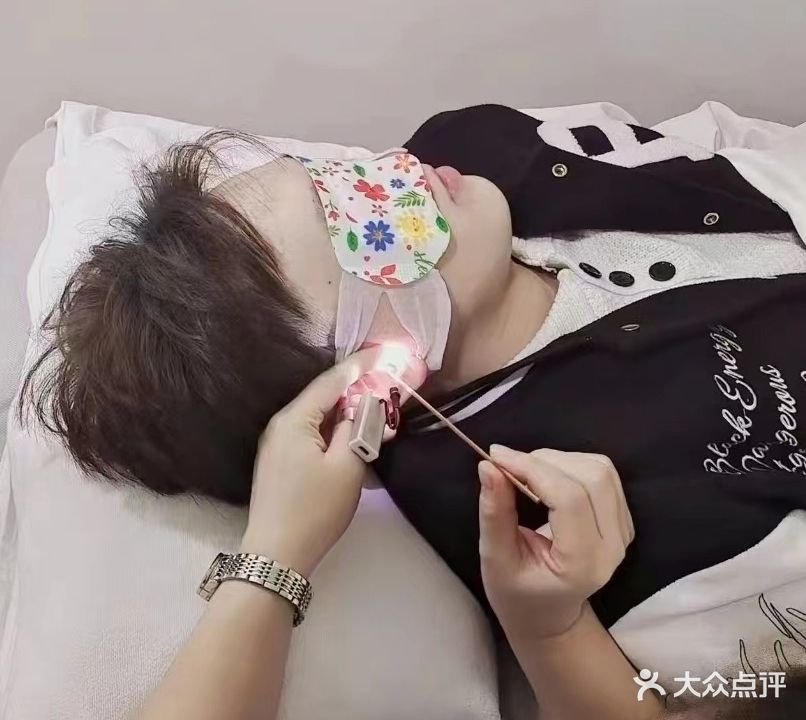 耳梦轩采耳