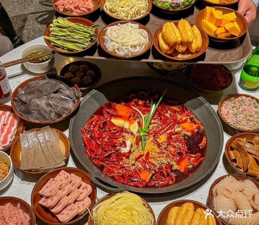 火锅吴彦祖(百富广场缤纷环球店)
