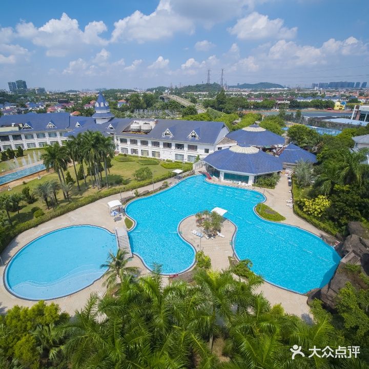 顺德碧桂园度假村游泳池