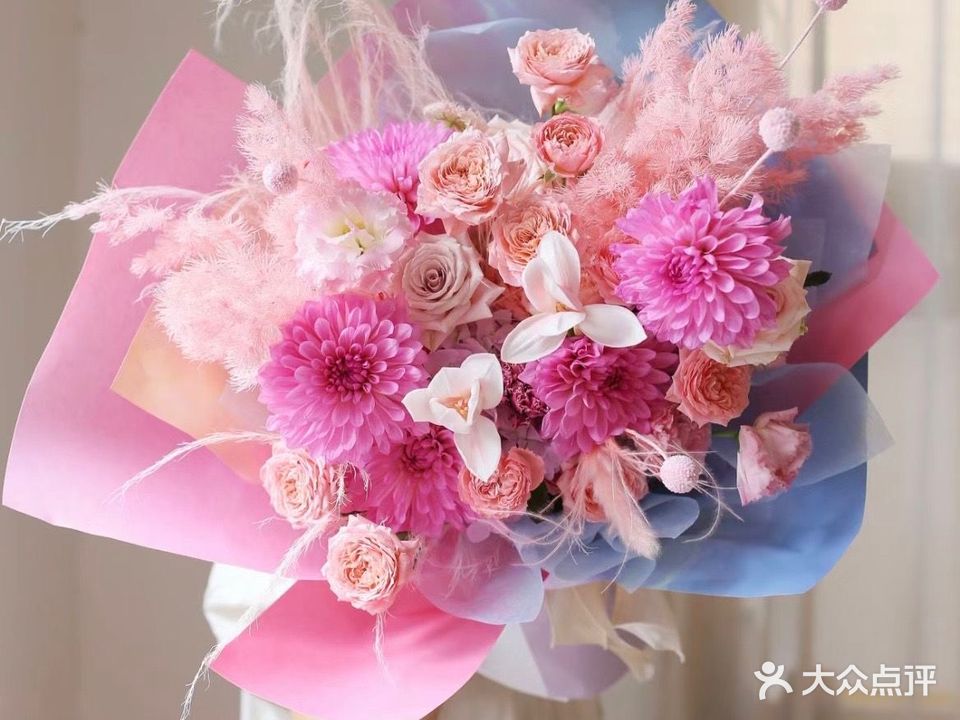 MORE MORE莫尔花艺(唐樾青山A区店)