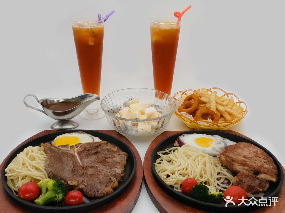 古董车牛扒店(东莞大朗长盛店)