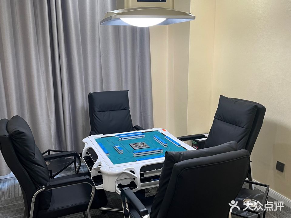 添胡棋牌