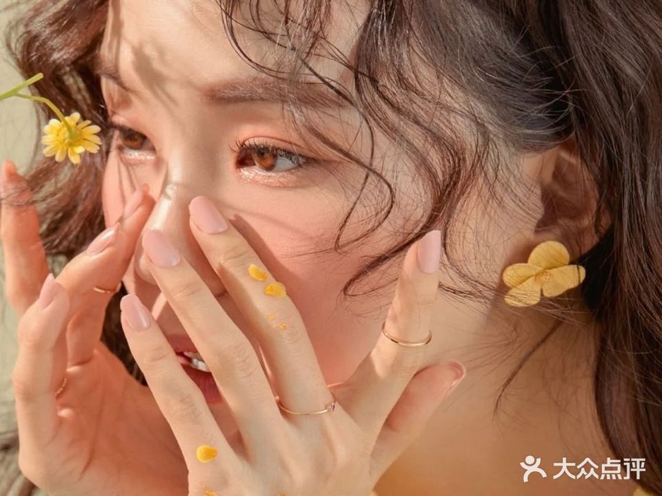 小角色美甲纹绣(西苑民安园店)