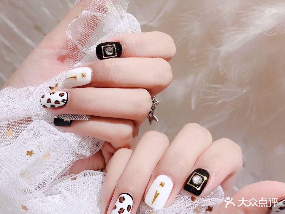 朵朵美甲