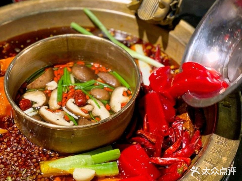 鸭肠王火锅(银山街店)