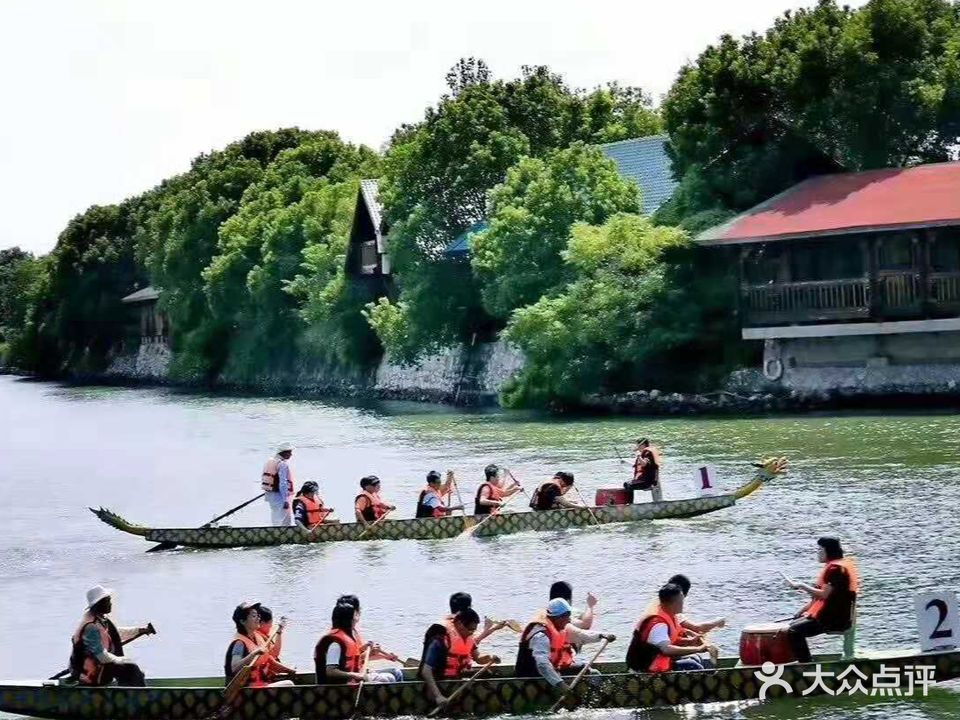 苏州太湖牛仔风情度假村
