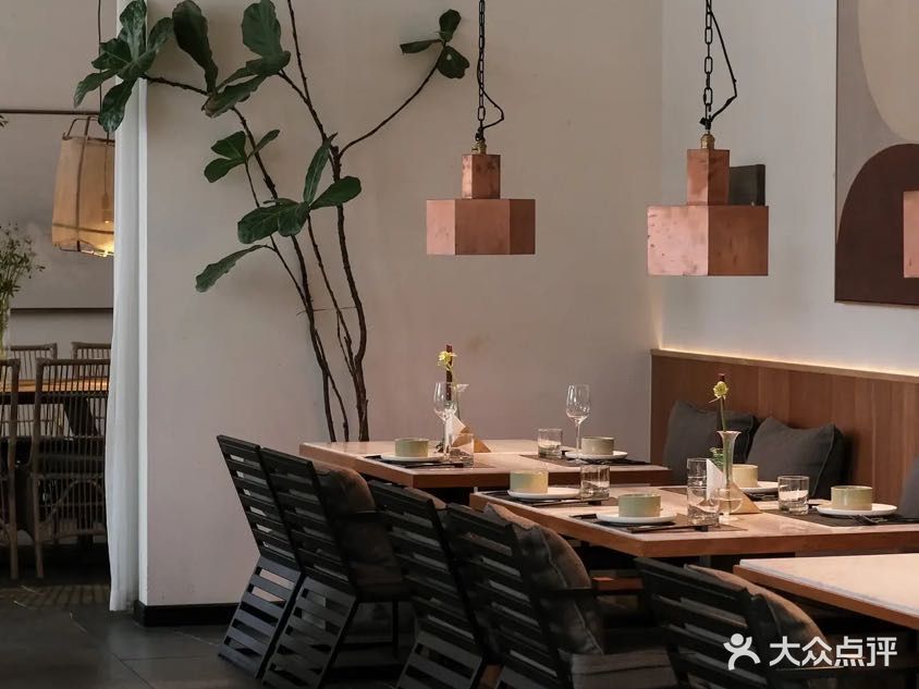 树下小馆·云南经典过桥米线旗舰店