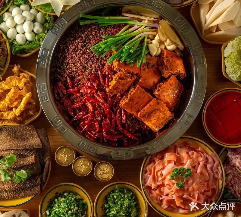 龙临门老火锅(清溪店)