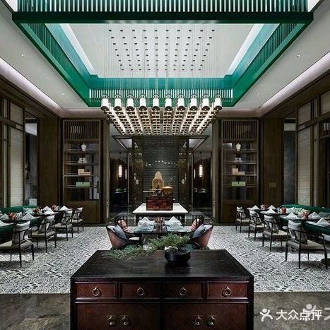 昆明滇池宋品酒店·西村ONE全日餐厅(融创店)