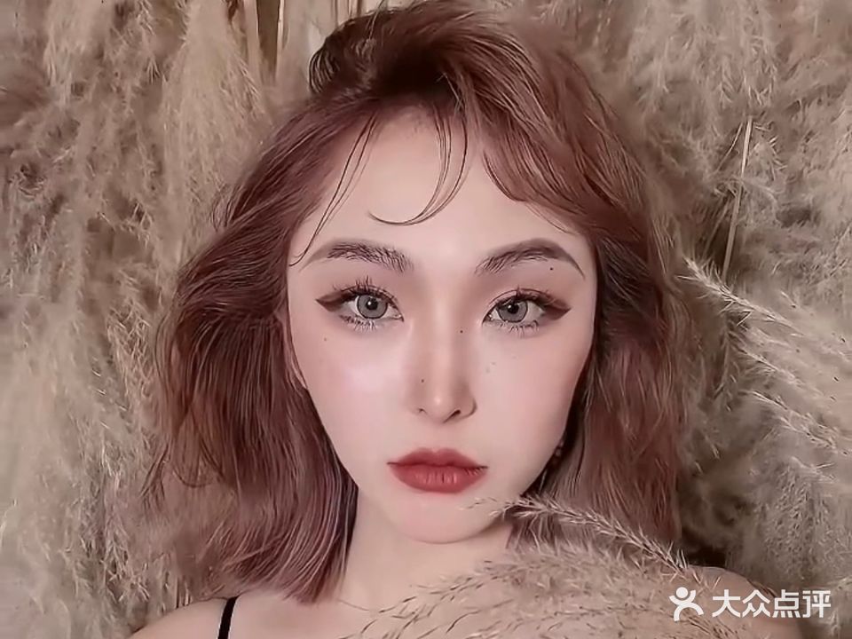 曼雅国际美发沙龙