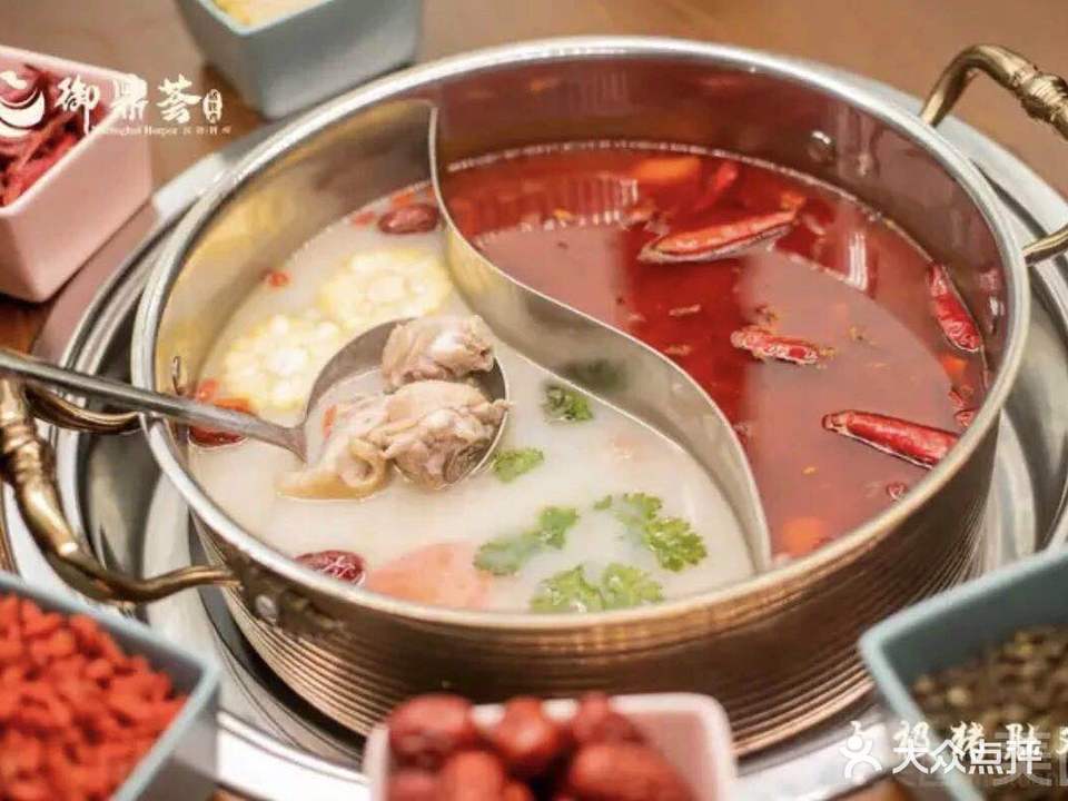 御鼎荟猪肚鸡(贺州店)