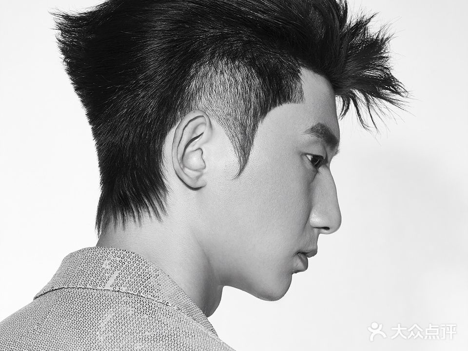Leo magic男士理发馆(华侨城店)