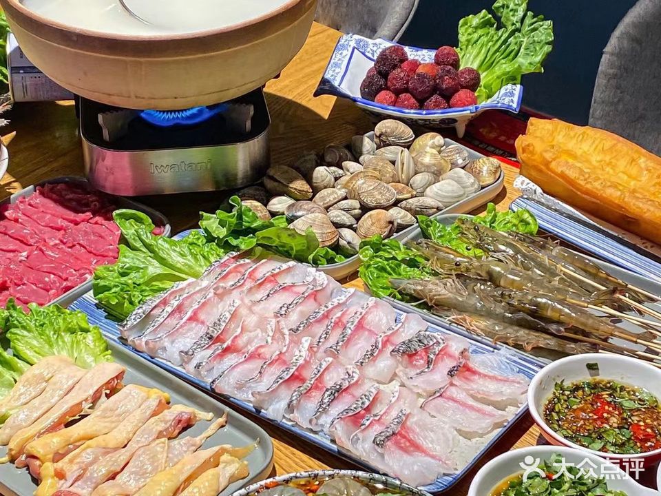邑境·毋米粥底火锅·烧烤精酿(青创园店)