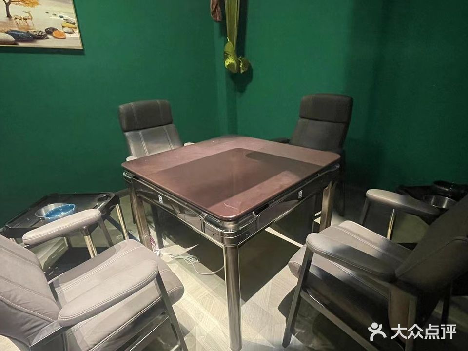 金冠棋牌私人影院乒乓球