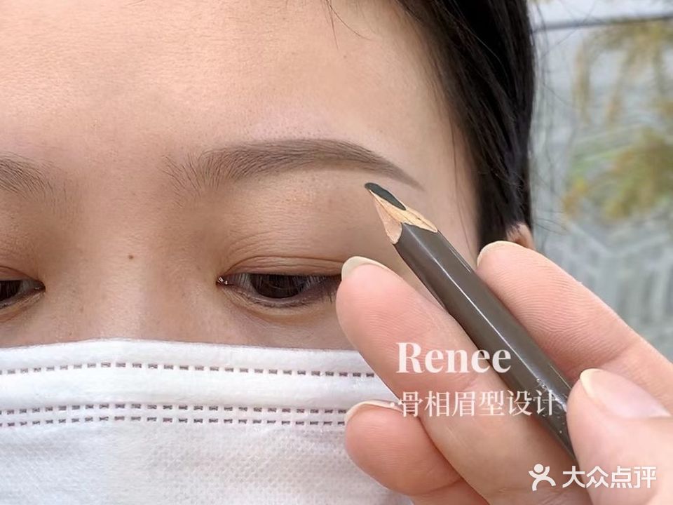 Renee芮里