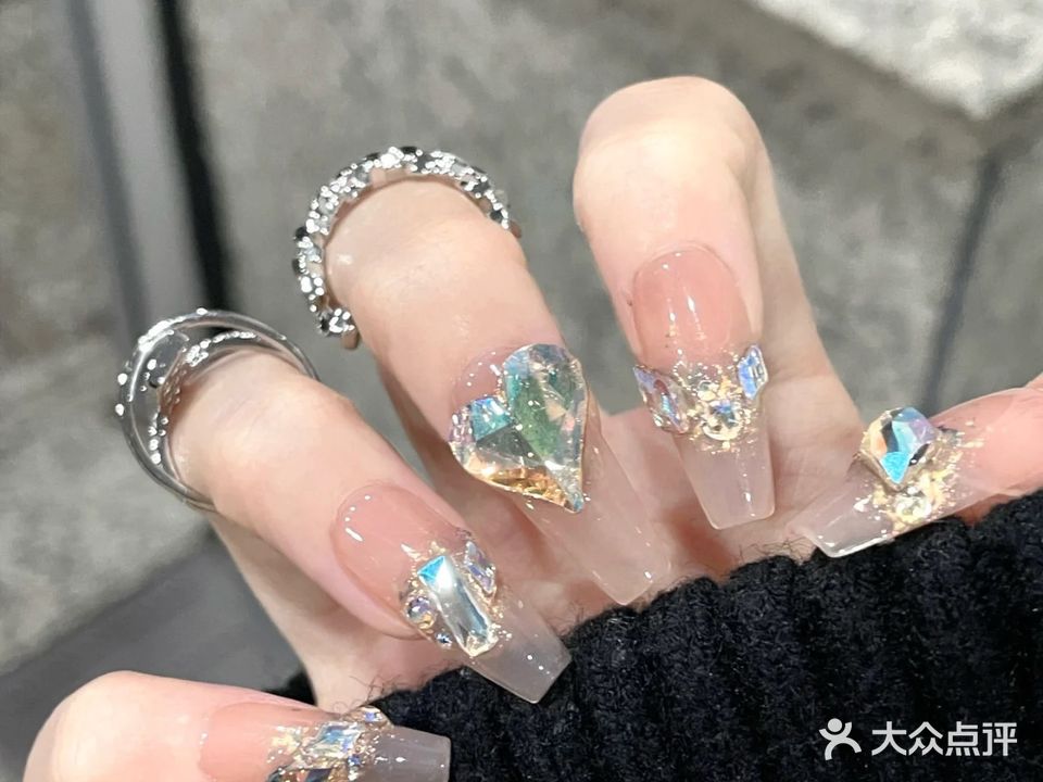 樱花社美甲美睫(泰安泰山万达广场店)