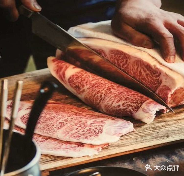 Tonton吞吞·隔膜烧肉馆((华贸店)