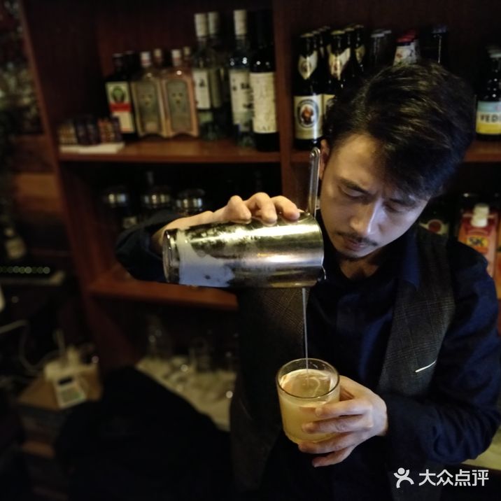 米尔MIR音乐酒馆(观音桥2店)