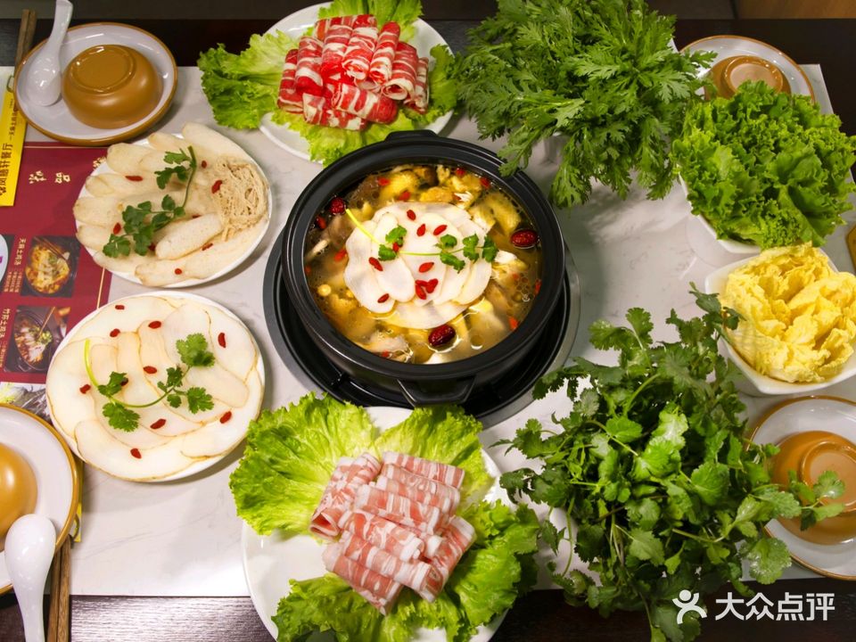 凤膳轩天嘛土鸡养生滋补火锅(汉中劳动西路店)