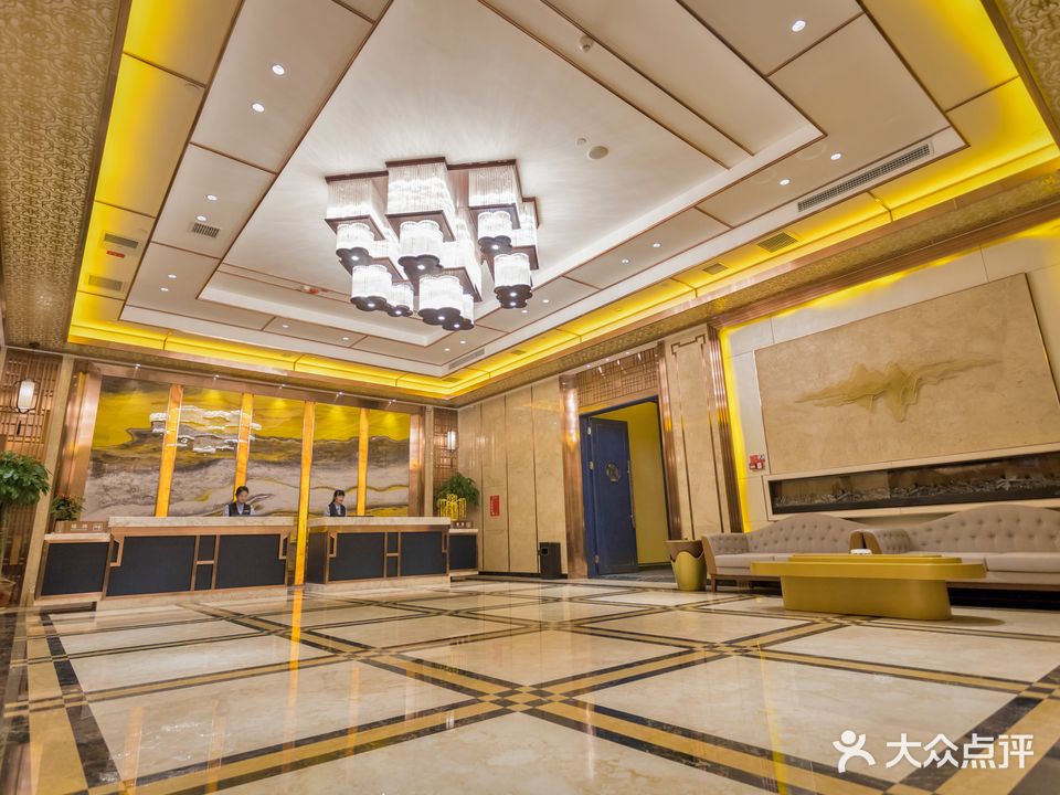 御品足道养生馆(明园新时代大酒店)