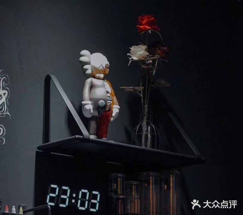 无由刺青