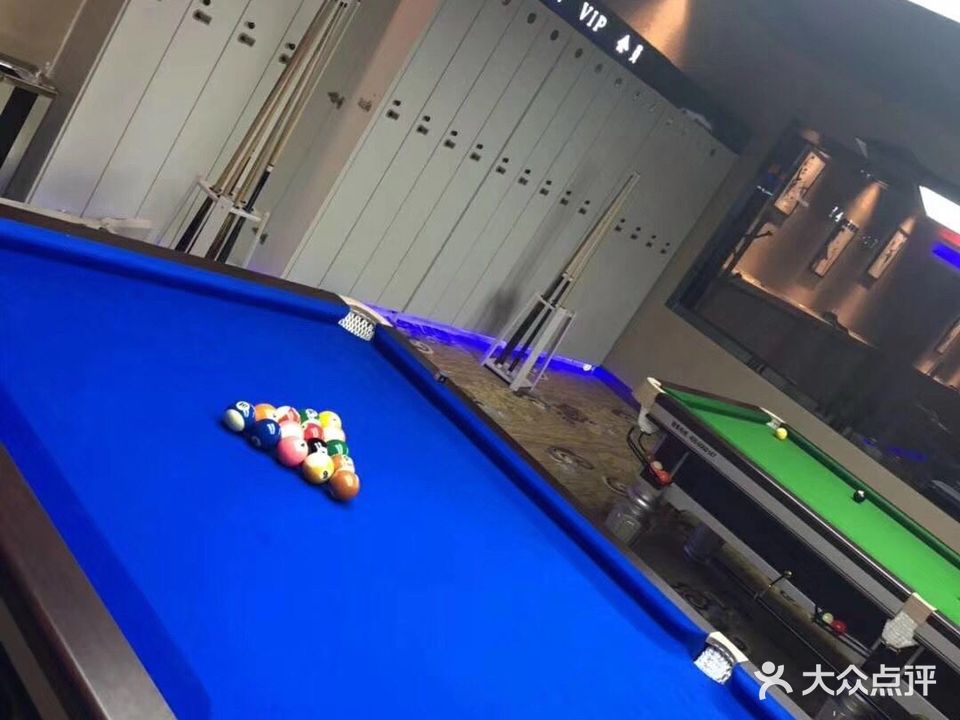 云彩台球俱乐部(体育场店)