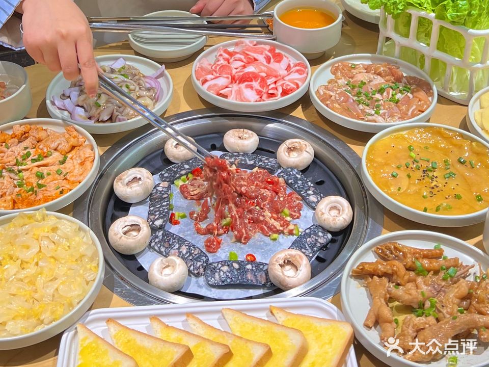 卜白烤肉(万达金街店)