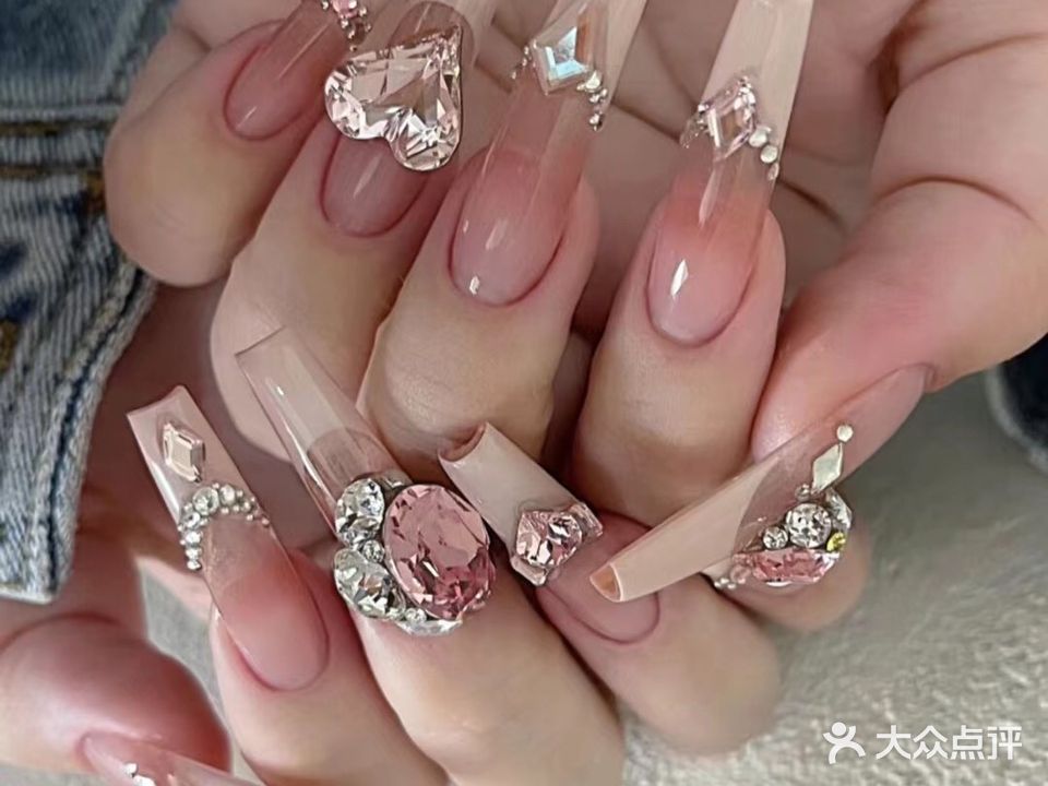 Cosy日式美甲美睫(东星小区店)