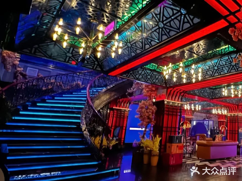 畅响连锁KTV(栋晓南店)
