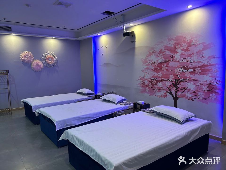 逸禾足道(公元大觀(guān)店)